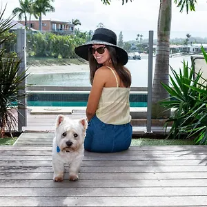 4* Resort Saltwater - Pet Friendly