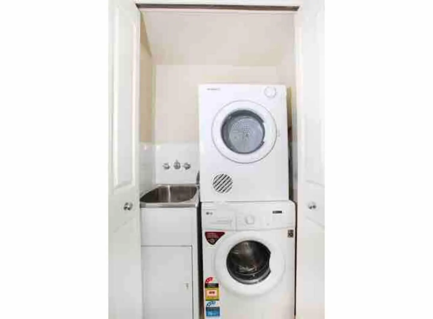 Beach Apartment With All The Facilities You Need - Landmark Resort 물루라바